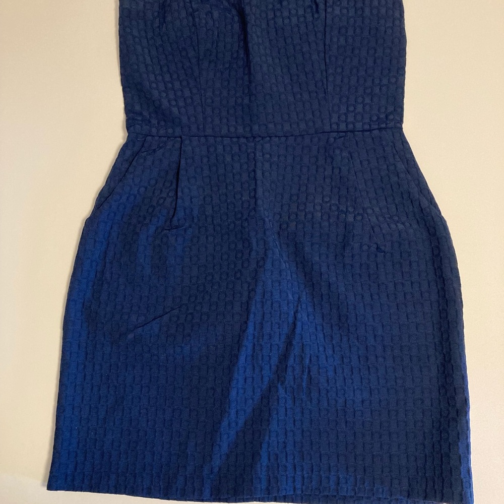 Ayla size L Chic Strapless Navy patterned mini Dress with pockets